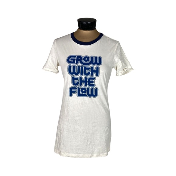 The Bee & The Fox Womens Short Sleeve Crew Neck Tee Size M Grow With The Flow - Picture 2 of 12